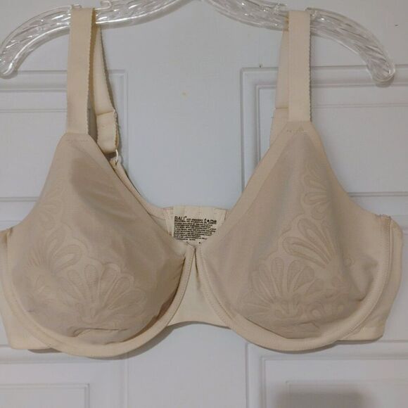 Bali Bra 42D Beauty Lift & Smoothing Underwire DF 6563 Cream Silky Soft Support - Picture 2 of 9